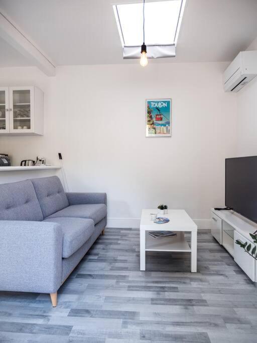 Logement Le Serein Tolón Exterior foto